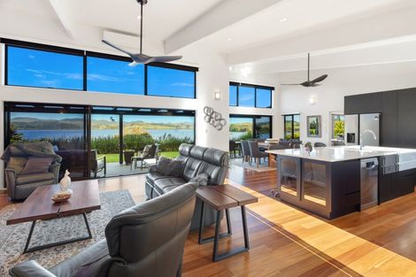 Photo of property in 10 Waterfront Drive, Mangonui, 0420