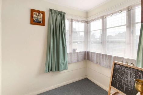 Photo of property in 192 Bartholomew Road, Levin, 5510