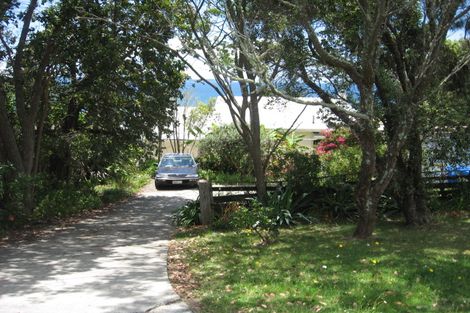 Photo of property in 8 Heretaunga Crescent, Cable Bay, 0420