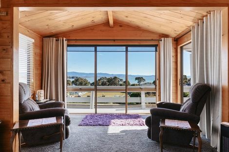 Photo of property in 15 Hamurana Road, Omokoroa, 3114