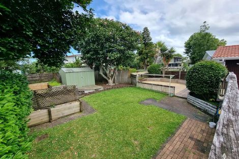 Photo of property in 116 Sturges Road, Henderson, Auckland, 0612