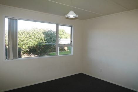Photo of property in 11a Cypress Grove, Paraparaumu, 5032