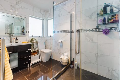 Photo of property in 2/172 Motatau Road, Papatoetoe, Auckland, 2025