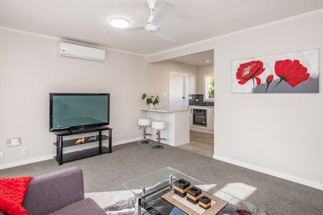 Photo of property in 30a Toru Road, Paraparaumu Beach, Paraparaumu, 5032