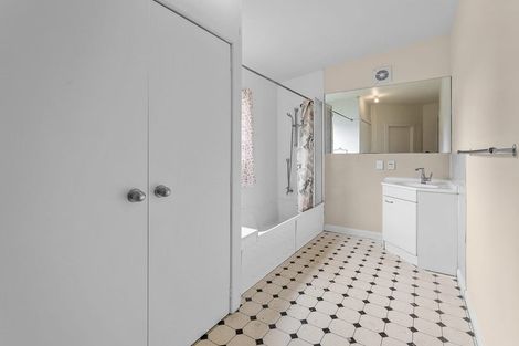 Photo of property in 11 Miami Street, Mangere East, Auckland, 2024