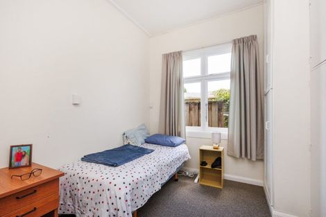 Photo of property in 12 Ngaio Street, West End, Palmerston North, 4412