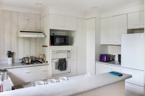 Photo of property in 7b Harrow Place, Hokowhitu, Palmerston North, 4410