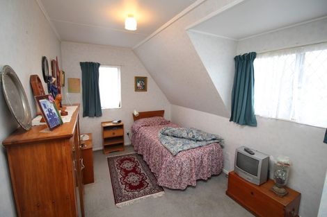 Photo of property in 1 Kensington Road, Marton, 4710