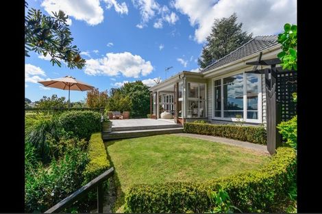 Photo of property in 59 Lucknow Road, Havelock North, 4130