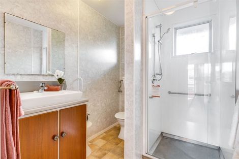 Photo of property in 18 Parklands Drive, Huntsbury, Christchurch, 8022