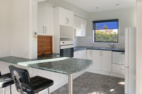 Photo of property in 65 Esplanade, Kaiti, Gisborne, 4010