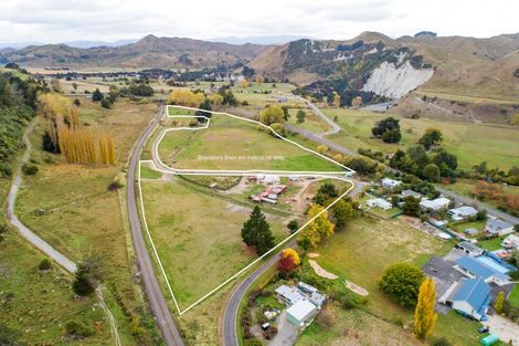 Photo of property in 1 Kereru Street, Mangaweka, 4797