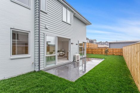 Photo of property in 26 Tiromoana Drive, Red Beach, 0932