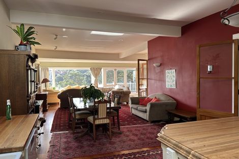 Photo of property in 2/1 Wilkinson Street, Oriental Bay, Wellington, 6011