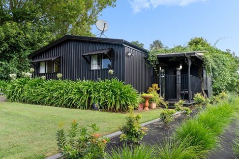 Photo of property in 1 Waiawa Lane, Bethlehem, Tauranga, 3110