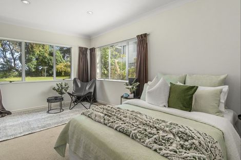 Photo of property in 43 Rewarewa Place, Matua, Tauranga, 3110