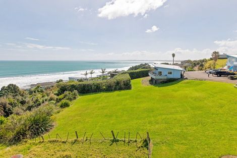 Photo of property in 14 Reef View Road, Ahipara, Kaitaia, 0481