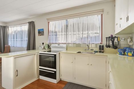 Photo of property in 11 Bell Crescent, Concord, Dunedin, 9018