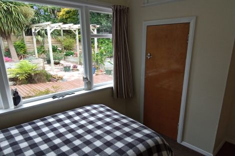 Photo of property in 94 Melbourne Road, Island Bay, Wellington, 6023