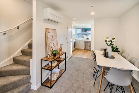 Photo of property in 9 Ara Paiwhenua, Tawa, Wellington, 5028