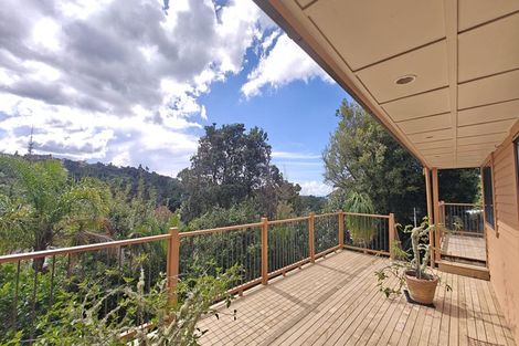 Photo of property in 1 Glenreagh Place, Torbay, Auckland, 0630