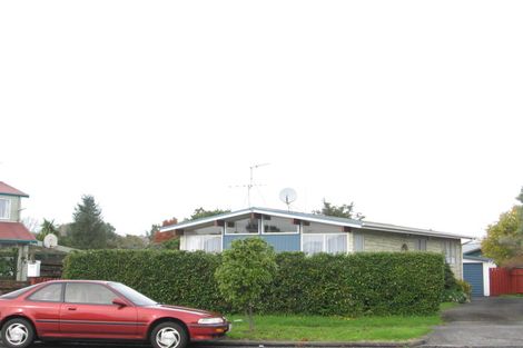 Photo of property in 30 Casuarina Road, Half Moon Bay, Auckland, 2012