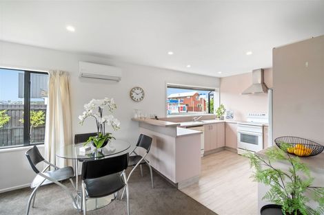 Photo of property in 8 Canon Street, St Albans, Christchurch, 8014