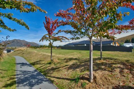 Photo of property in 18 Toni's Terrace, Lower Shotover, Queenstown, 9304