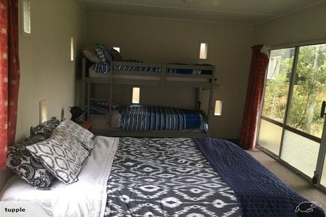 Photo of property in 14 Eruini Street, Waikanae Beach, Waikanae, 5036