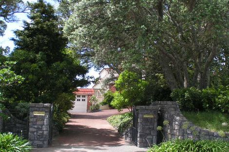 Photo of property in 27a Clifton Road, Hauraki, Auckland, 0622