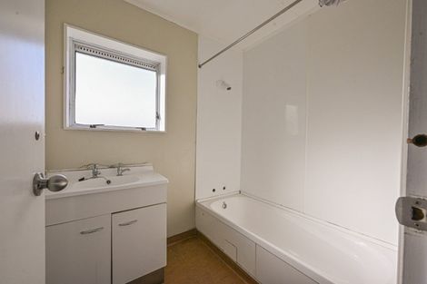 Photo of property in 14 Leslie Place, Otara, Auckland, 2023