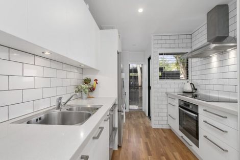 Photo of property in 17 Wimbledon Way, Remuera, Auckland, 1050