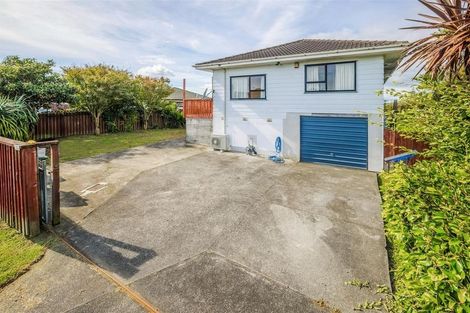 Photo of property in 8 Southview Place, Wattle Downs, Auckland, 2102