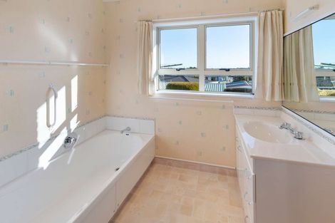 Photo of property in 8 Titter Place, Springvale, Whanganui, 4501