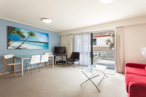 Photo of property in Atlas Apartments, 7/49 Maunganui Road, Mount Maunganui, 3116