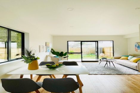 Photo of property in 11/54 Swanson Road, Henderson, Auckland, 0610