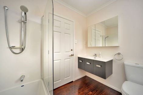 Photo of property in 30a Enderby Drive, Te Atatu Peninsula, Auckland, 0610