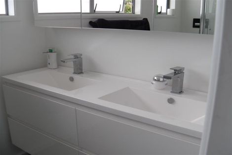 Photo of property in 39 Price Crescent, Mount Wellington, Auckland, 1060