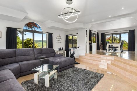 Photo of property in 4 Tupara Crescent, Kawaha Point, Rotorua, 3010