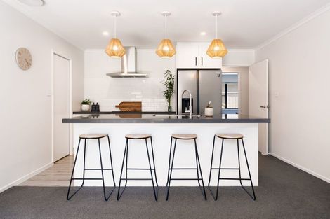 Photo of property in 29 Tiria Drive, Papamoa Beach, Papamoa, 3118