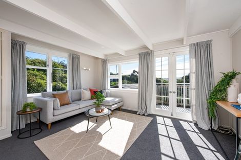 Photo of property in 104 Ironside Road, Johnsonville, Wellington, 6037