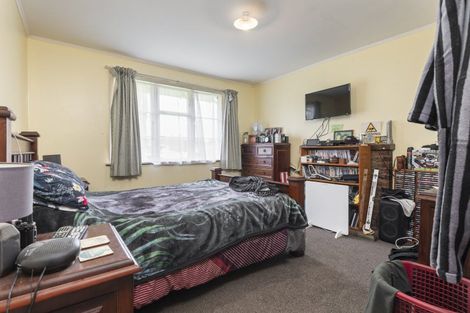 Photo of property in 43 Fox Street, Woodville, 4920