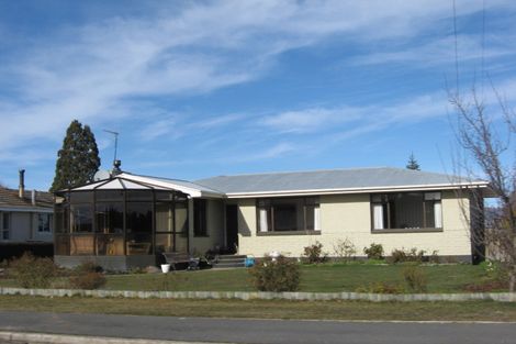 Photo of property in 36 Caulfeild Street, Ranfurly, 9332