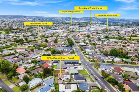 Photo of property in 3/24 Great South Road, Papakura, 2110