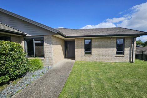 Photo of property in 14 Caldera Crescent, Pyes Pa, Tauranga, 3112
