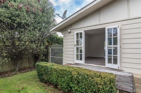 Photo of property in 5a Aorangi Road, Paraparaumu, 5032