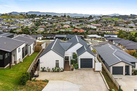 Photo of property in 14 Three Brothers Place, Warkworth, 0981