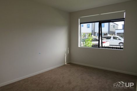 Photo of property in 28 Hea Road, Hobsonville, Auckland, 0616