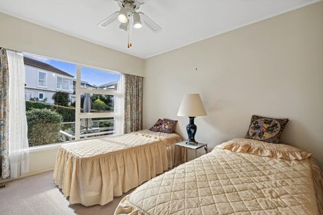 Photo of property in 493 East Coast Road, Murrays Bay, Auckland, 0630