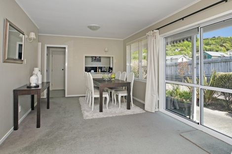 Photo of property in 1/29 Parkvale Road, Karori, Wellington, 6012